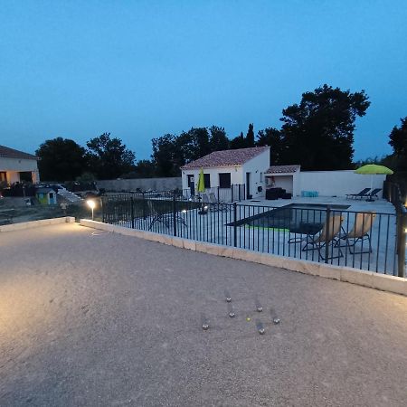 Maison Independante Avec Piscine, 10Min Avignon Pujaut Eksteriør billede